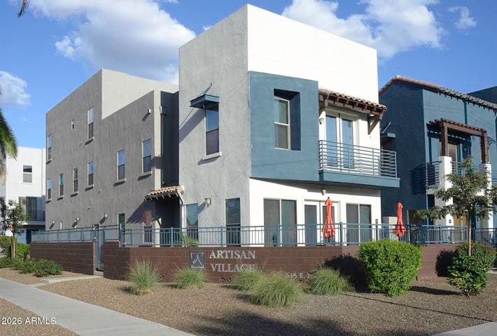 615 E PORTLAND Street #106, Phoenix, AZ