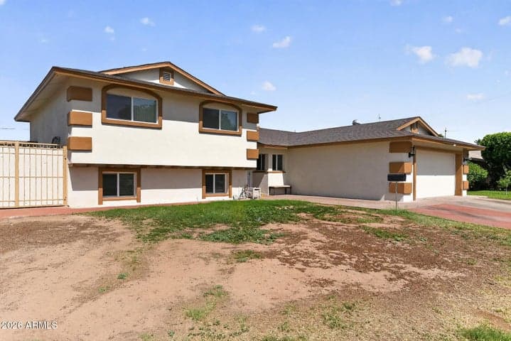 5740 N 42nd Avenue, Phoenix, AZ