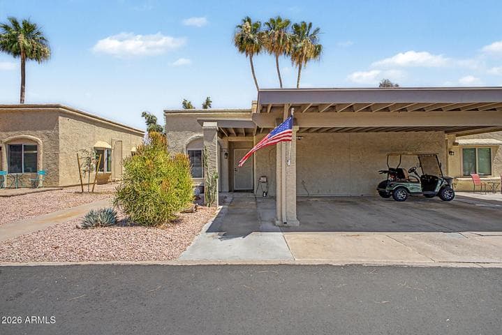 605 S DESERT FLOWER Drive, Mesa, AZ