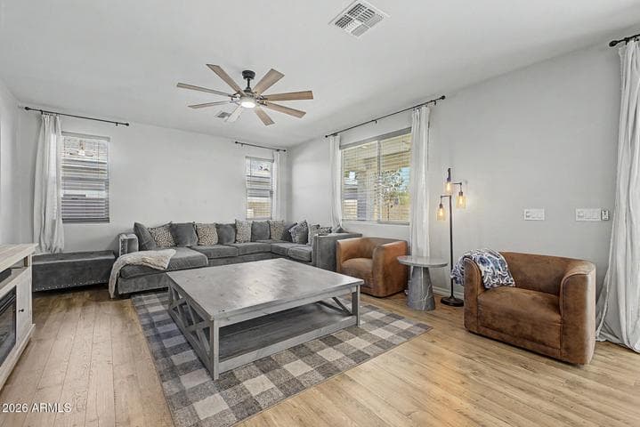 19689 W GLENROSA Avenue, Litchfield Park, AZ