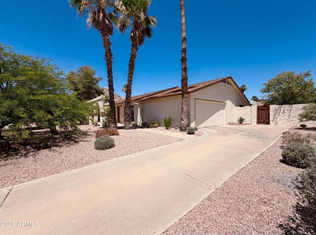 2346 E MESCAL Street, Phoenix, AZ
