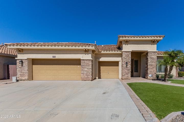 2324 W BLAYLOCK Drive, Phoenix, AZ