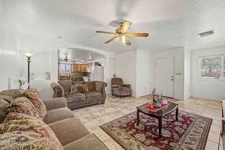 1564 S ROYAL PALM Road, Apache Junction, AZ