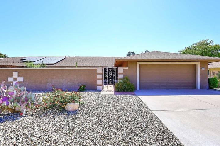 18403 N CONESTOGA Drive, Sun City, AZ