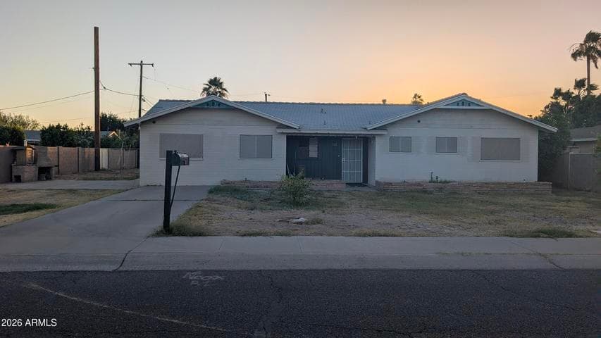 3012 N 56TH Street, Phoenix, AZ