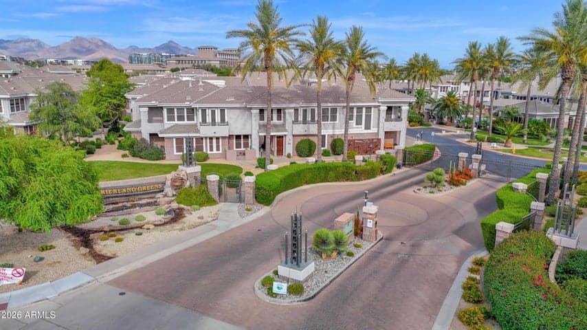 15221 N CLUBGATE Drive #1021, Scottsdale, AZ