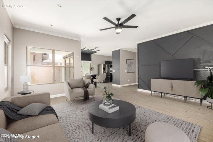 1105 E PARKVIEW Court, Gilbert, AZ