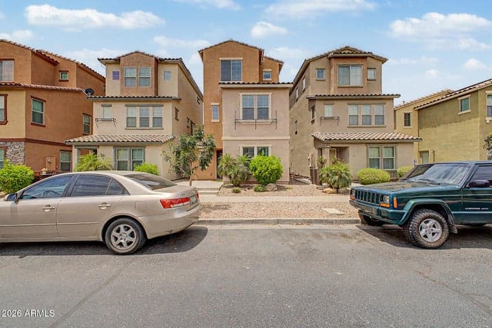 2026 N 77TH Drive, Phoenix, AZ