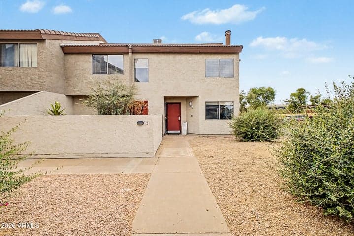 2121 S PENNINGTON Street #2, Mesa, AZ