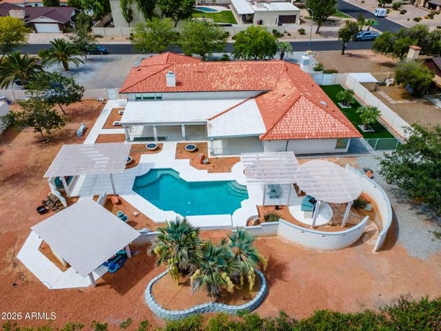 7811 E CHARTER OAK Road, Scottsdale, AZ