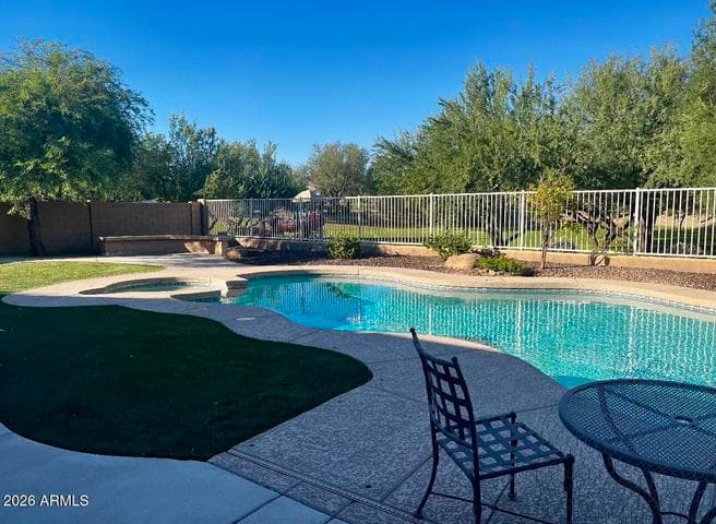 6114 W HEDGEHOG Place, Phoenix, AZ