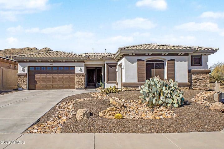 2704 W NIGHTHAWK Way, Phoenix, AZ