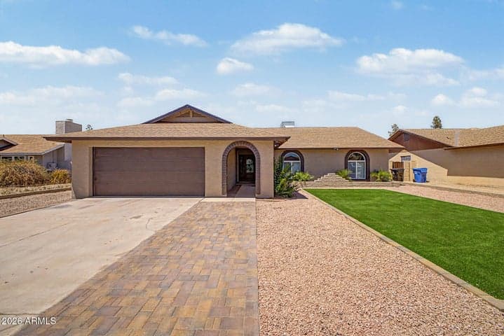 528 W MOHAWK Lane, Phoenix, AZ