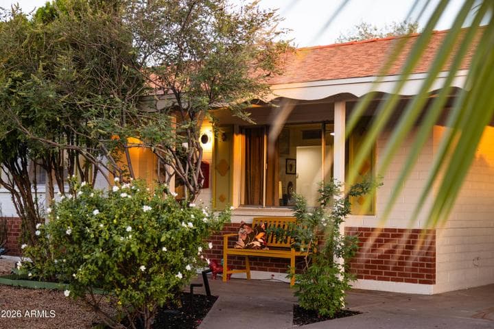 3307 W SHAW BUTTE Drive, Phoenix, AZ