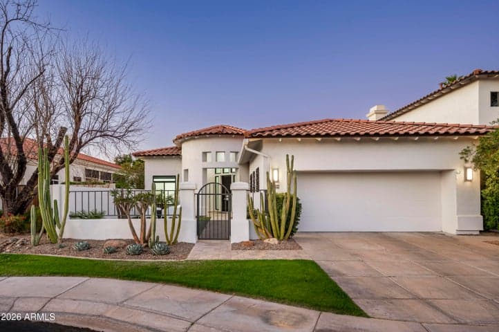 7614 E Cactus Wren Road, Scottsdale, AZ
