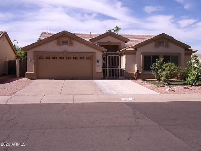 607 W VILLA RITA Drive, Phoenix, AZ