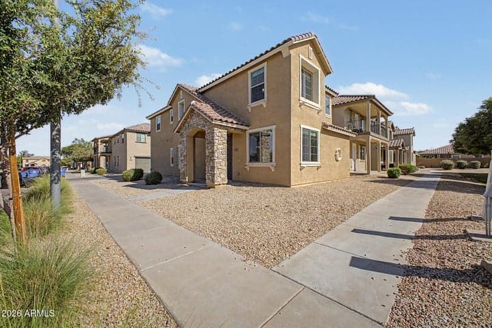 905 E AGUA FRIA Lane, Avondale, AZ