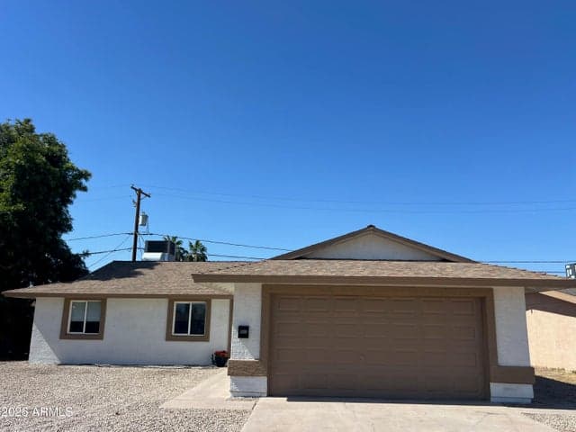 3818 W RUTH Avenue, Phoenix, AZ
