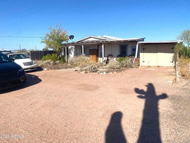 2286 E BROADWAY Avenue, Apache Junction, AZ