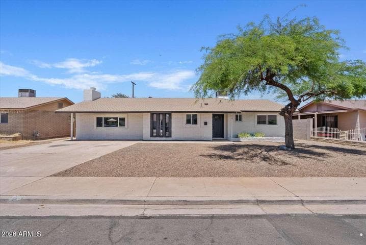 116 E MILLETT Avenue, Mesa, AZ
