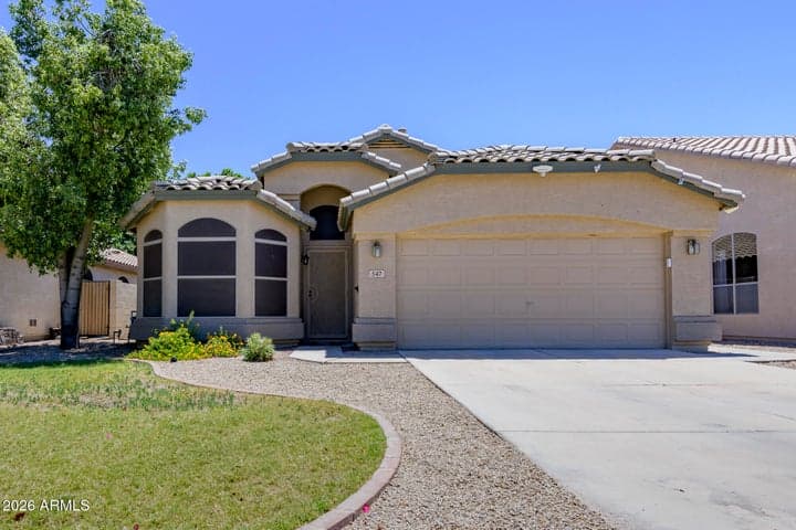 547 E CATHY Drive, Gilbert, AZ