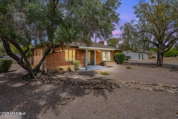 1322 W FLOWER Street, Phoenix, AZ