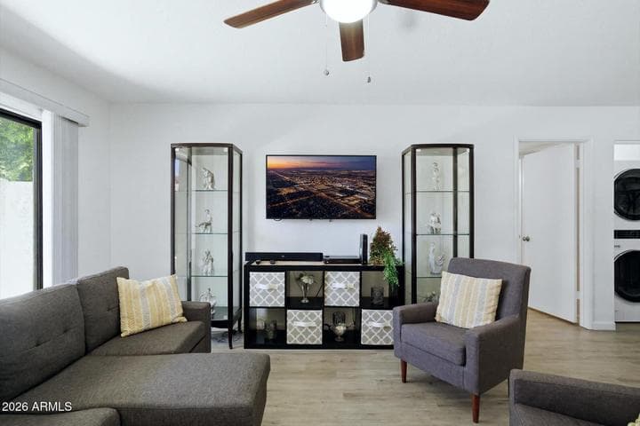 16635 N CAVE CREEK Road #127, Phoenix, AZ