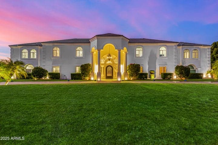 4010 E LELAND Street, Mesa, AZ