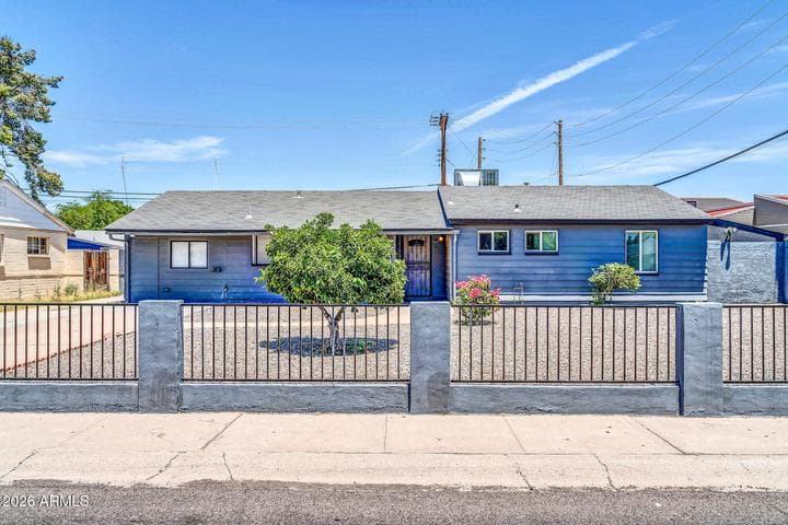 1214 W Highland Avenue, Phoenix, AZ