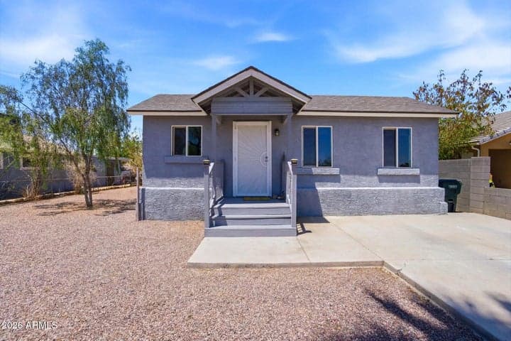 2732 E ROESER Road, Phoenix, AZ