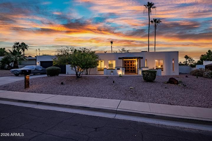 2438 E CHERYL Drive, Phoenix, AZ