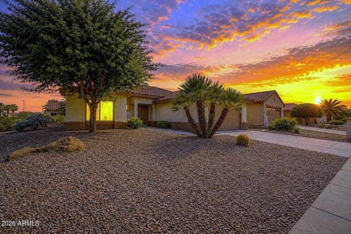 16203 W DESERT CANYON Drive, Surprise, AZ