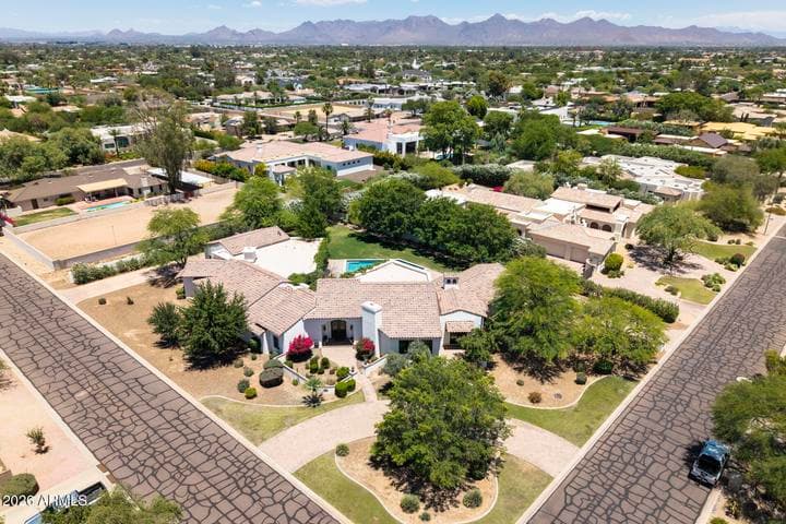 6202 E TURQUOISE Avenue, Paradise Valley, AZ