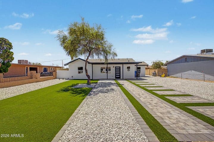 320 N 3RD Street, Avondale, AZ