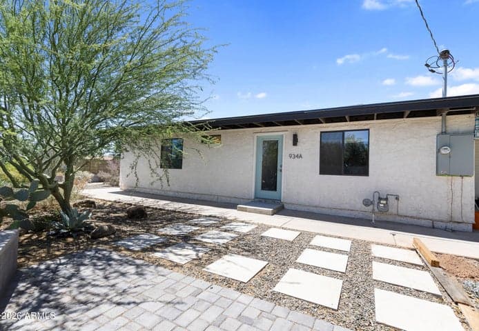 934A W Parkway Boulevard, Tempe, AZ