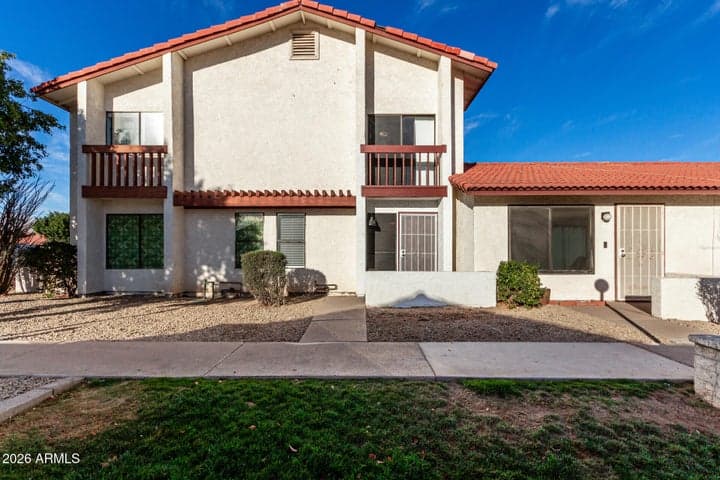 2842 E BECK Lane #2, Phoenix, AZ
