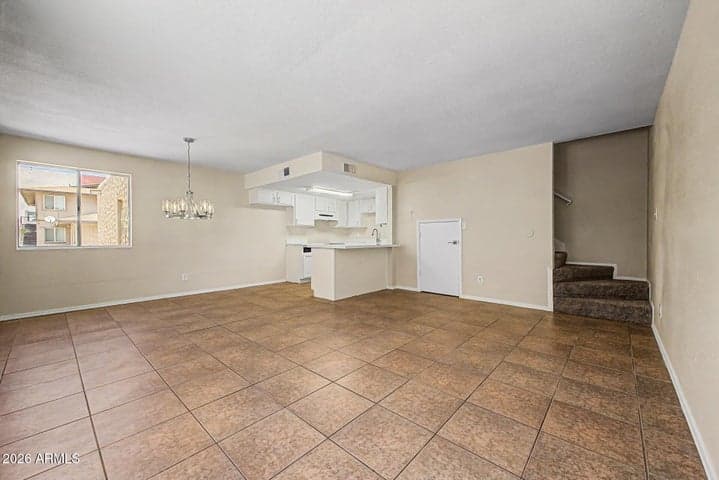 4750 E MORELAND Street, Phoenix, AZ