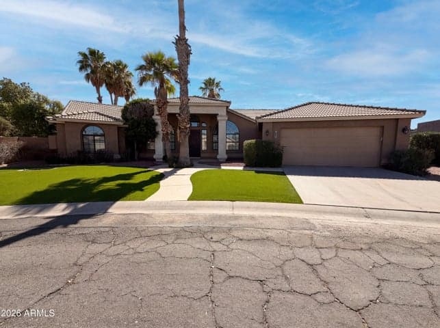 1207 E CLEARVIEW Drive, Casa Grande, AZ