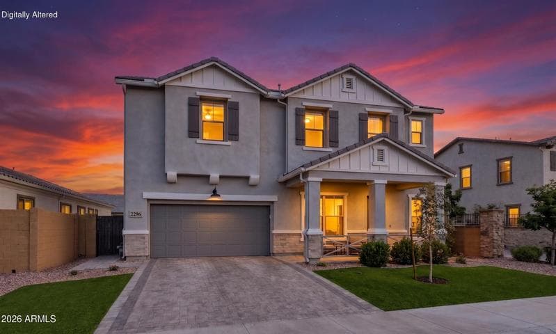 2296 E CANARY Drive, Gilbert, AZ