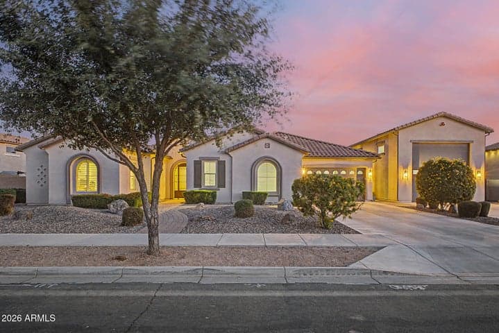 21983 E CAMACHO Road, Queen Creek, AZ