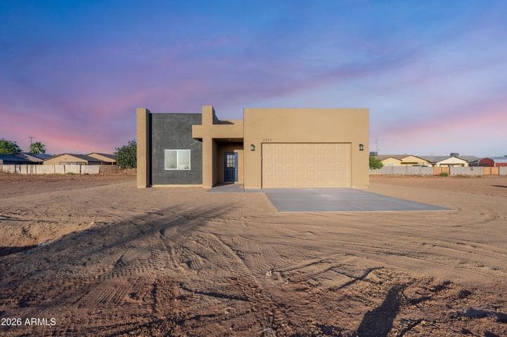 21820 W white pine Drive, Wittmann, AZ