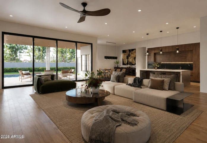 3901 E HIGHLAND Avenue, Phoenix, AZ