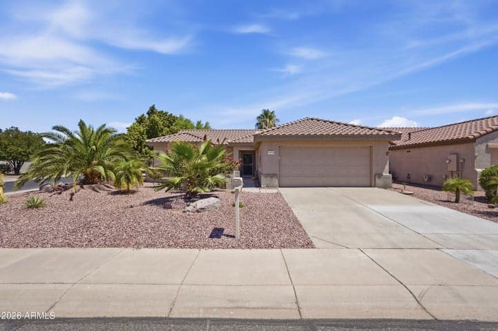 16536 W Rock Springs Lane, Surprise, AZ