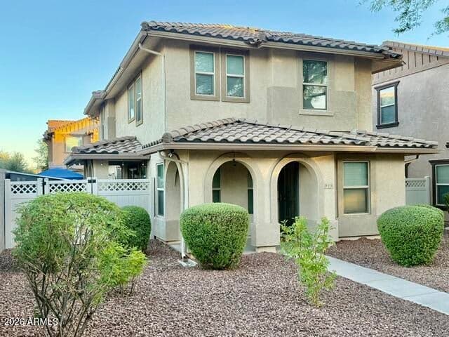 919 S PHEASANT Drive, Gilbert, AZ