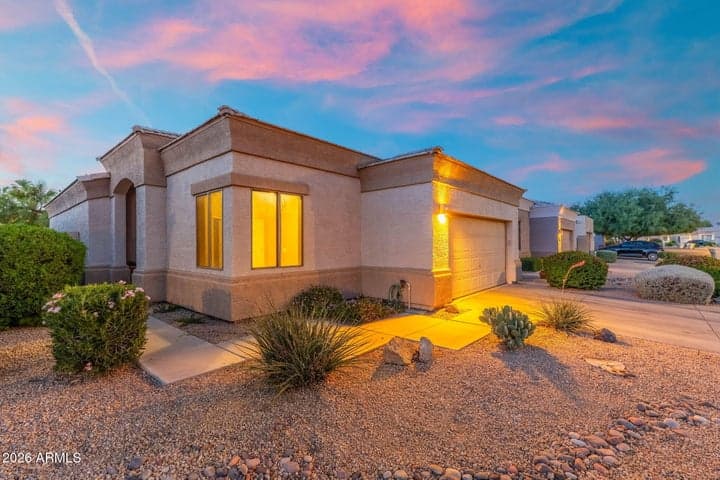 6384 W PONTIAC Drive, Glendale, AZ