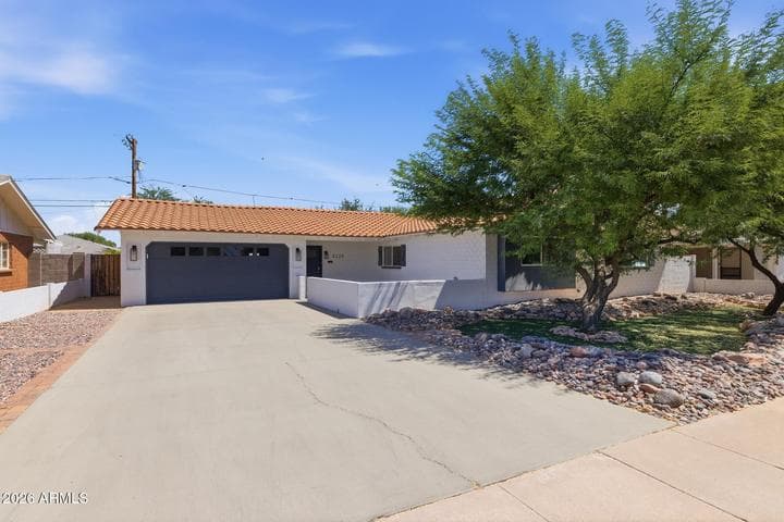 8224 E DEVONSHIRE Avenue, Scottsdale, AZ