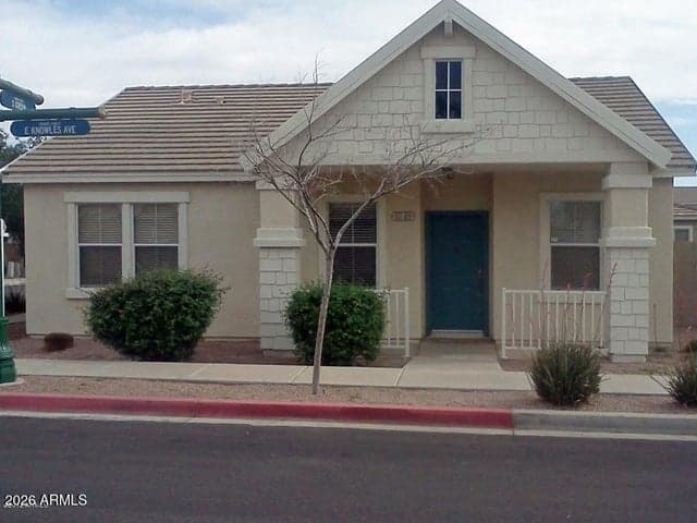 8749 E KNOWLES Avenue, Mesa, AZ