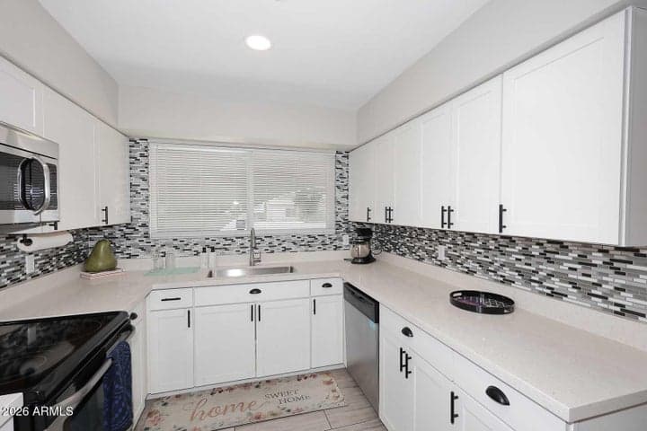 4318 W CORRINE Drive, Glendale, AZ