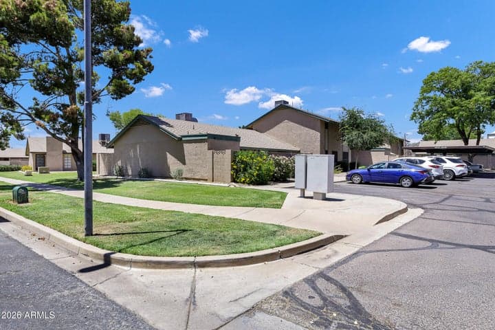 4648 W CONTINENTAL Drive, Glendale, AZ