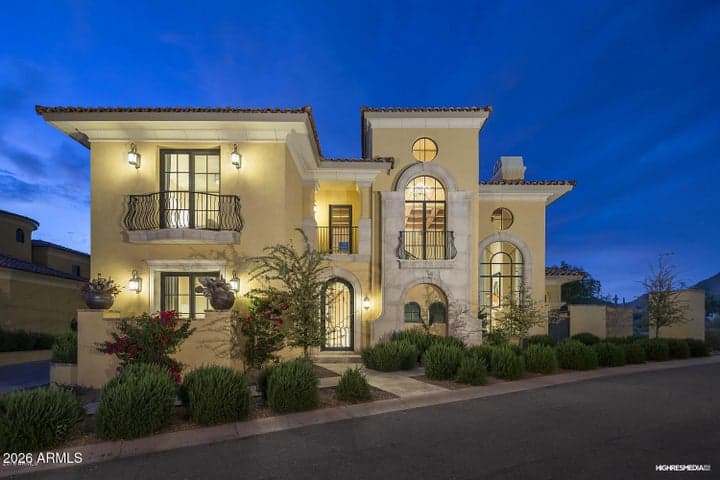 18988 N 101ST Street, Scottsdale, AZ